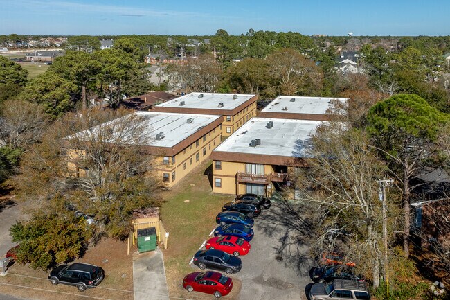 Building Photo - Academy Way Condos