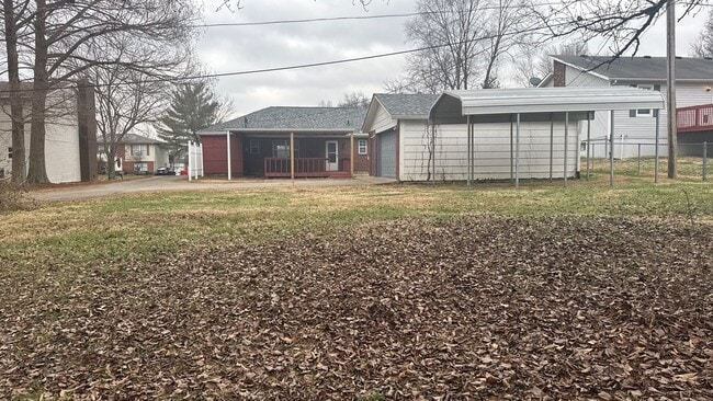 Building Photo - 4023 Summer Pl