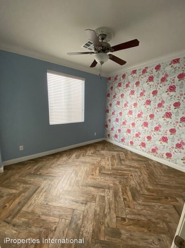 Building Photo - 5 br, 4 bath House - 10652 Kearney Ave