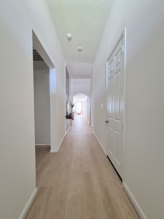 Building Photo - 41818 Buckskin Basin Ln