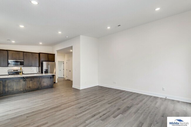 Foto del edificio - 3 bed, 2 bath patio home - SE Wichita  ***First month's rent free at move in***