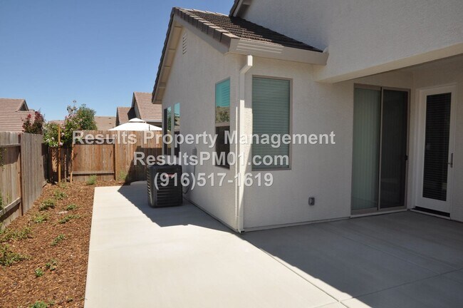 Foto del edificio - Newer Home in Roseville Gated Community - ...
