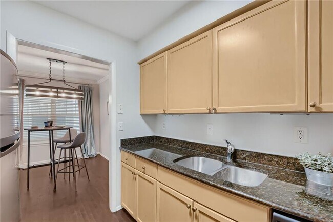 Foto del edificio - 1150 Collier Rd NW