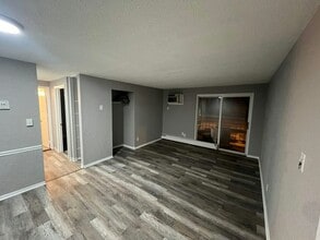 Building Photo - 13430 Euclid Ave