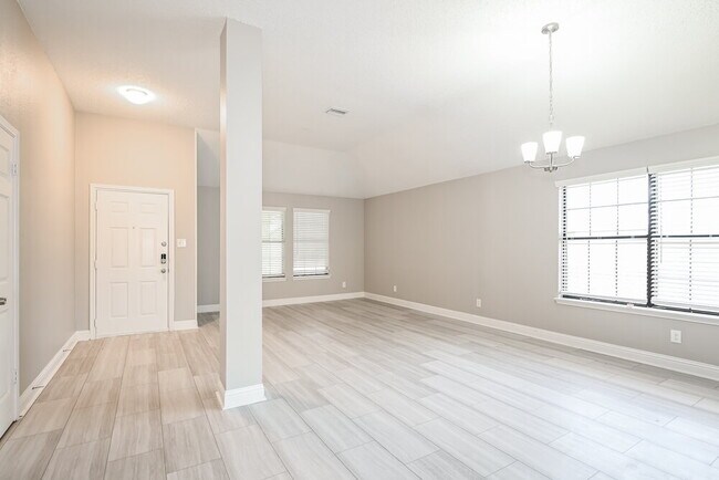 Foto del edificio - 100 Whitewater Trail