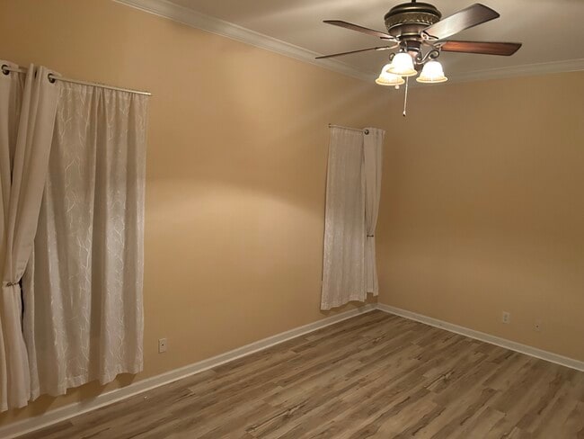 Foto del edificio - 4 Yacht Club Dr