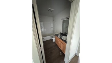 Building Photo - 1140 Cousy Lp