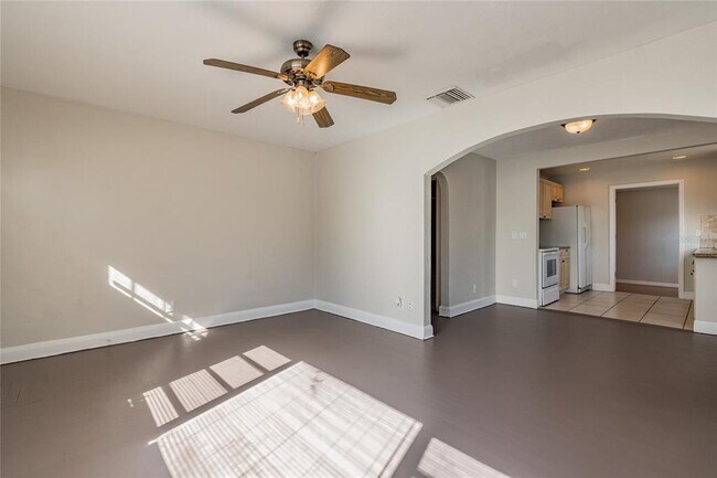 Foto del edificio - 2501 W Fig St