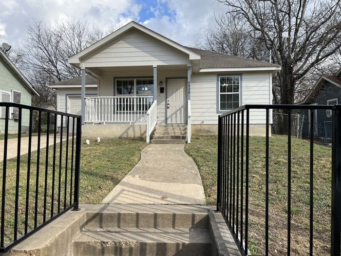 Primary Photo - Cute property - Owner/Agent - Hemang Sheth...