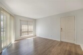 Foto principal - 18333 Roehampton Dr
