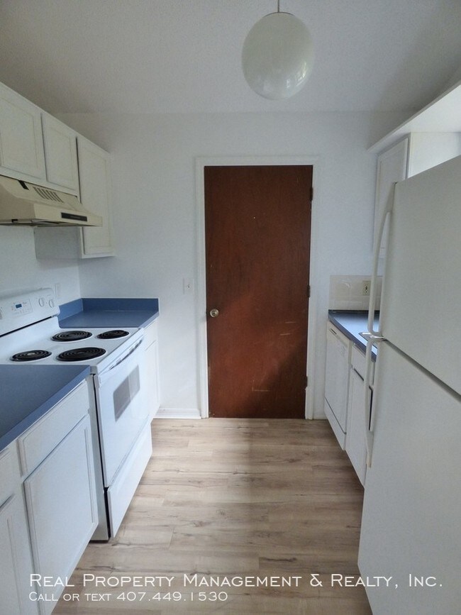 Building Photo - Nice 2 BR / 1 BA Home In Southridge