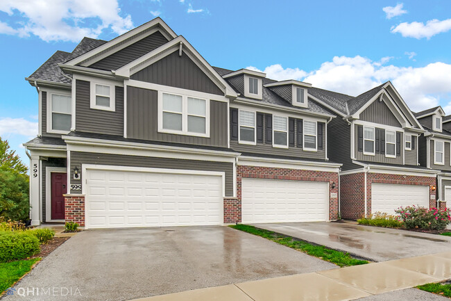 Building Photo - 597 Watercress Dr