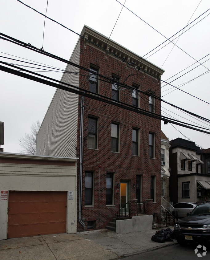 158 Sherman Ave, Jersey City, NJ 07307 Apartments in Jersey City, NJ