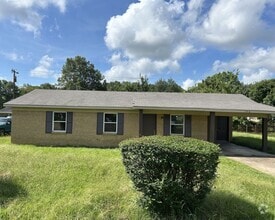 Building Photo - 106 Normandy Ave