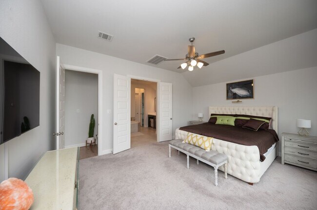 Foto del edificio - 4430 Windy Oaks Dr