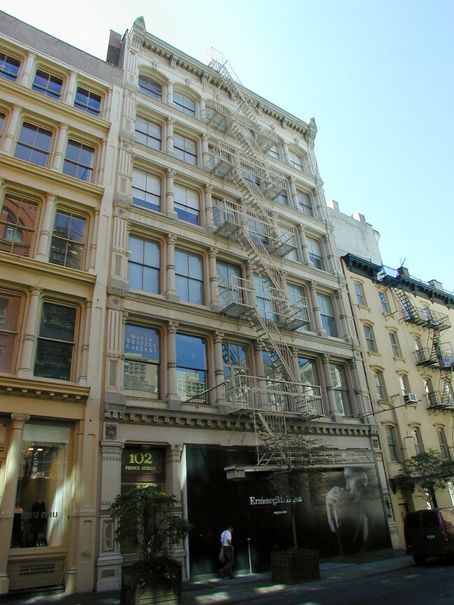 Foto del edificio - 118 Greene St