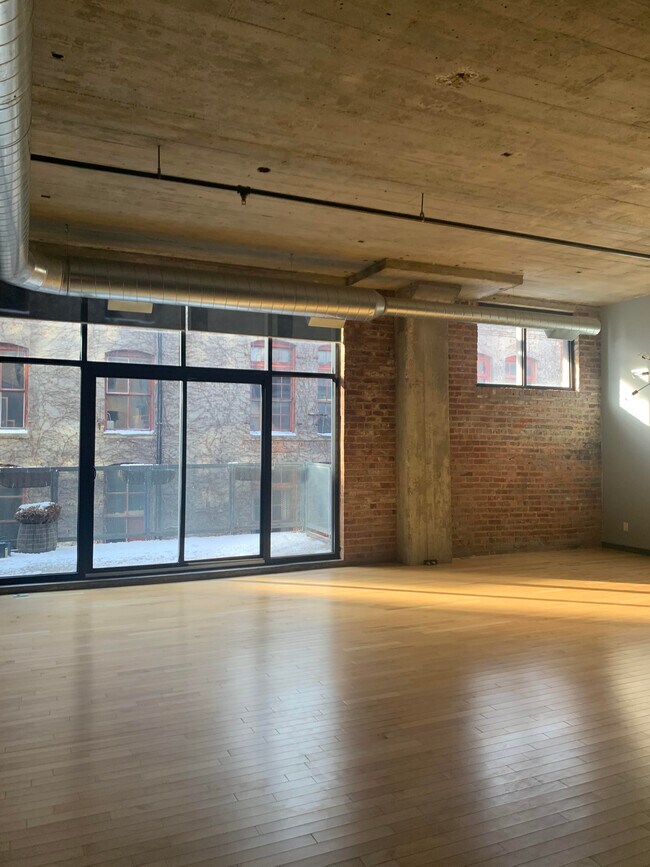 Foto del edificio - 1101 Jackson St