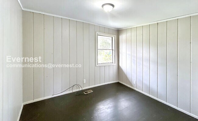 Foto del edificio - 2724 Lee Ave SW