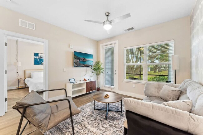 Foto del edificio - 12420 Rain Strm Ct