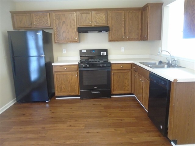 Building Photo - 7209 Cedar Forest Drive