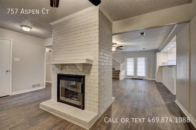 Building Photo - 757 Aspen Ct
