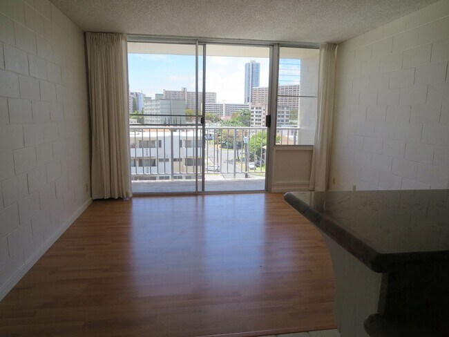 Foto del edificio - CITRON VILLA - 1 BDRM 1 Bath 1 Parking