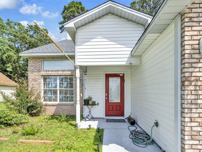 Building Photo - 1061 Quail Hollow Dr