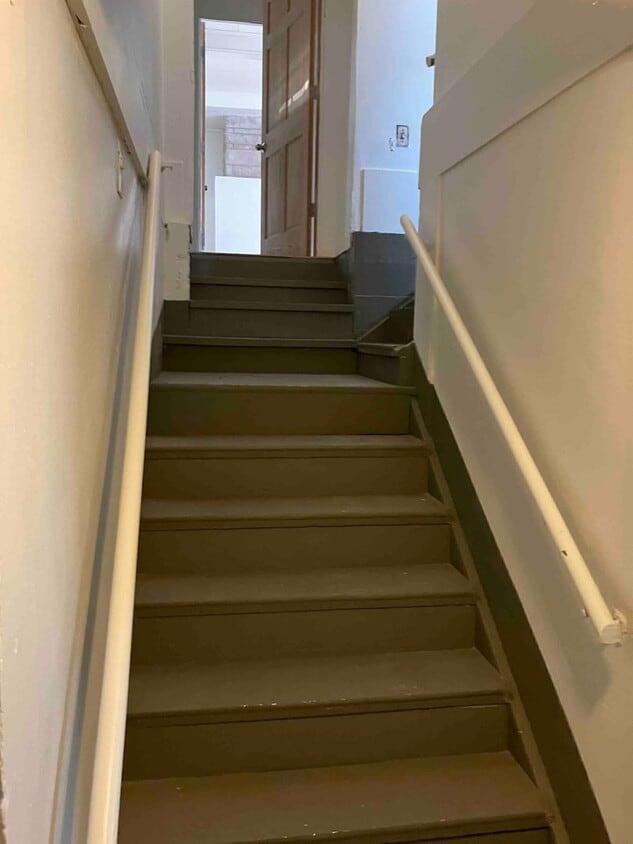 Building Photo - Spacious 5-Bedroom Family Home in Springfi...
