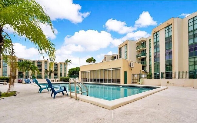 Foto del edificio - 11790 SW 18th St