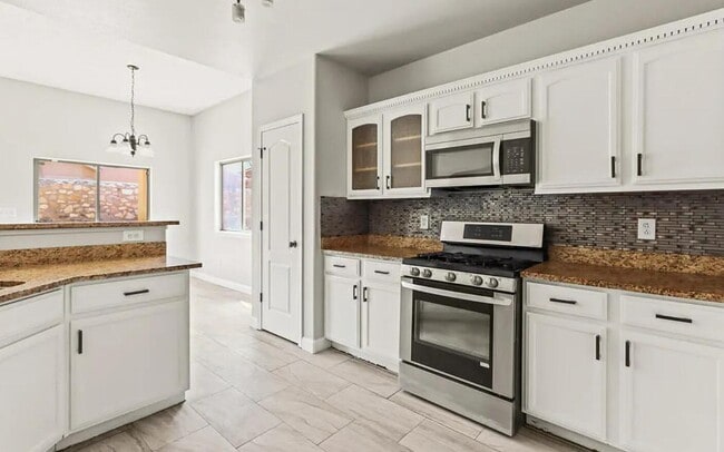 Building Photo - 3136 Fury Point Pl