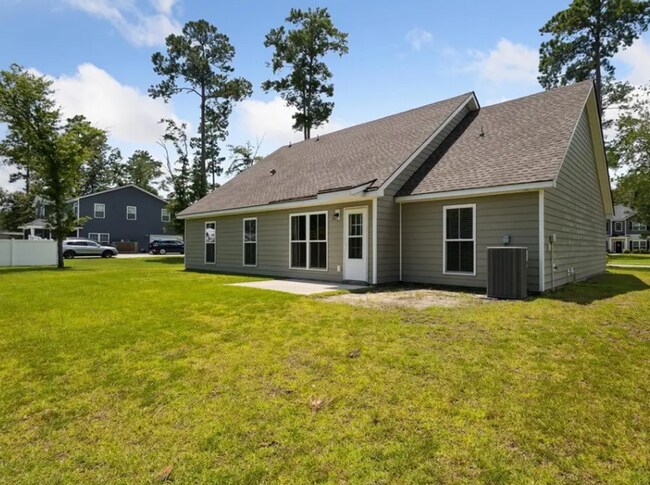 Foto del edificio - Beautiful 4BR Home in Gated Ramsey Landing!