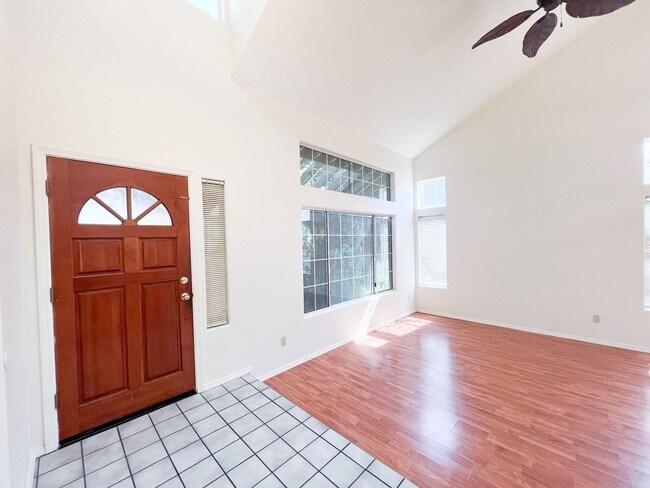 Foto del edificio - 8330 Sea Island Ct