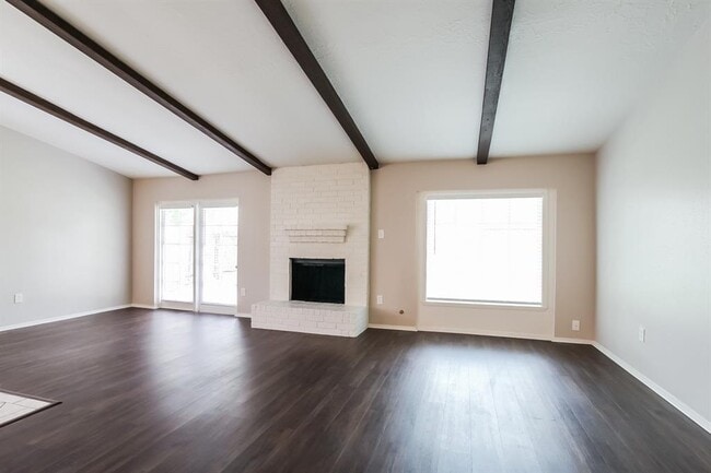 Foto del edificio - 11103 Clear Fork Dr