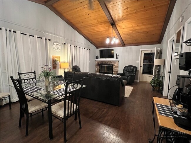 Foto del edificio - 1424 Bald Mountain Rd