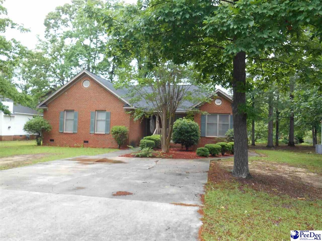 2350 Chadwick Dr, Florence, SC 29501 House Rental in Florence, SC