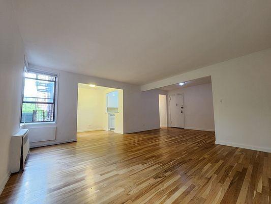 Building Photo - 1 bedroom in BRONX NY 10471