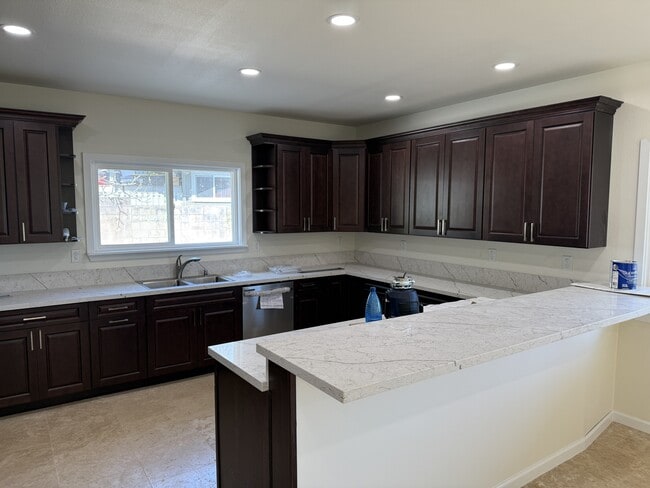 Building Photo - 51-476-476 Lihimauna Rd