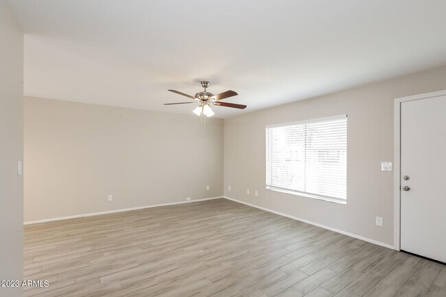 Foto del edificio - 5122 E Nambe St