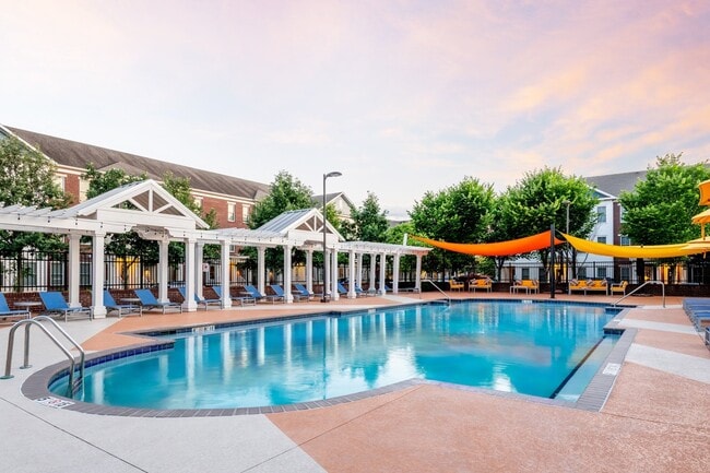 Building Photo - Veranda at Norton Commons