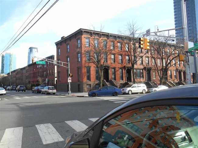 Foto del edificio - 254 Grove St