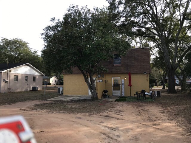 Building Photo - 1505 W Highland Ave