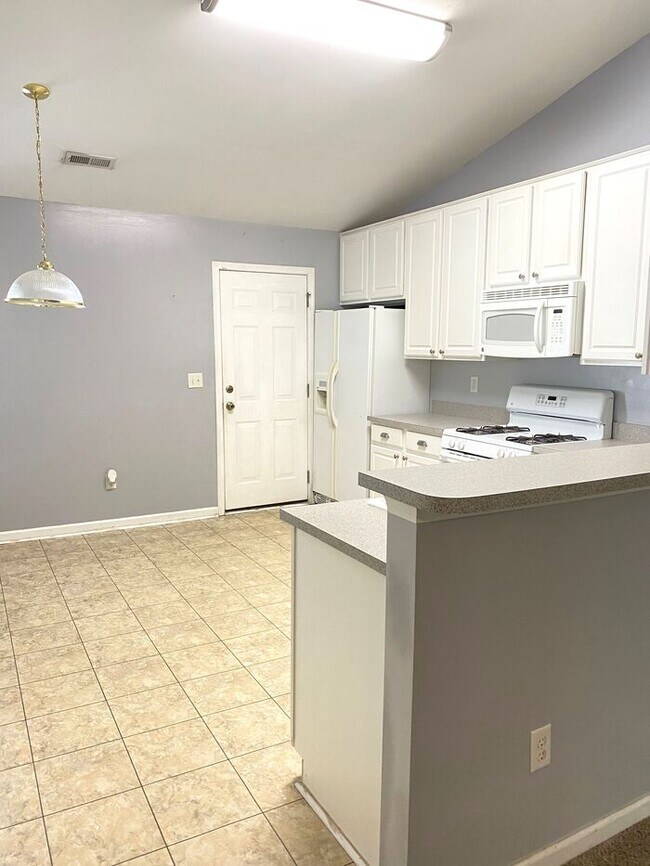 Foto del edificio - Great Split Floorplan