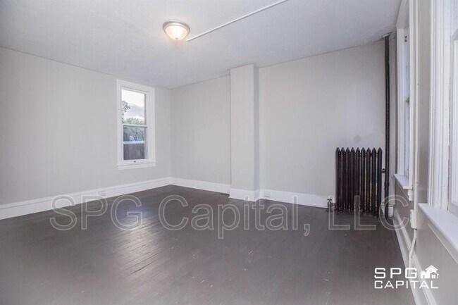 Foto del edificio - 526 E Queen St