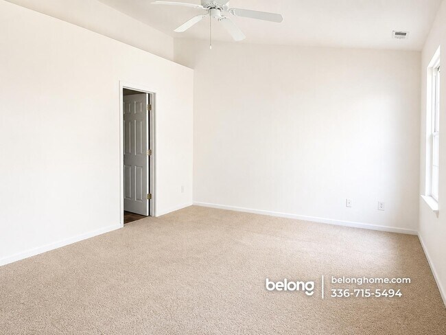 Foto del edificio - 318 Anterbury Dr