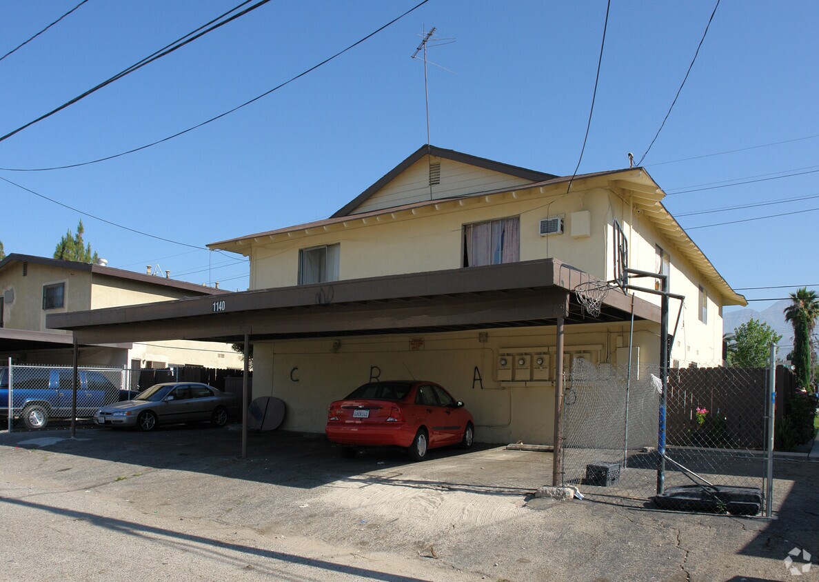 Foto del edificio - 1140 E 6th St