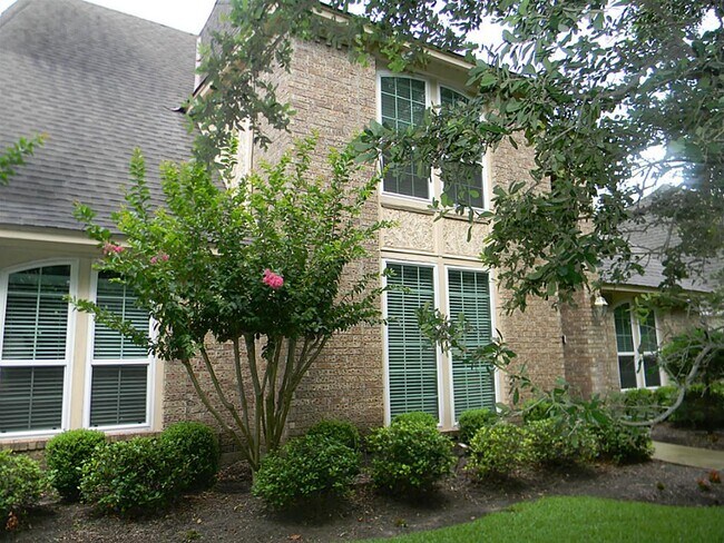 Foto del edificio - 2502 Stephens Grant Dr