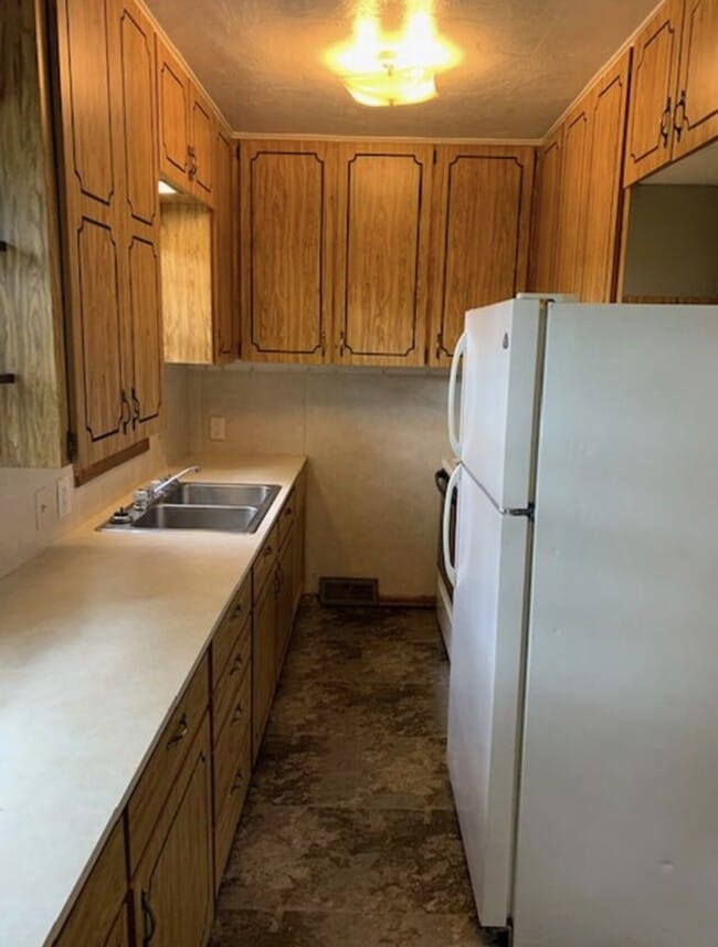 Building Photo - 1433 WIlson Ave SW