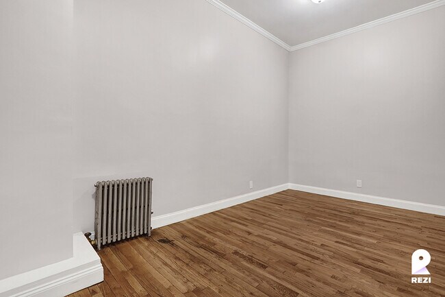 Building Photo - 2227 Pitkin Ave