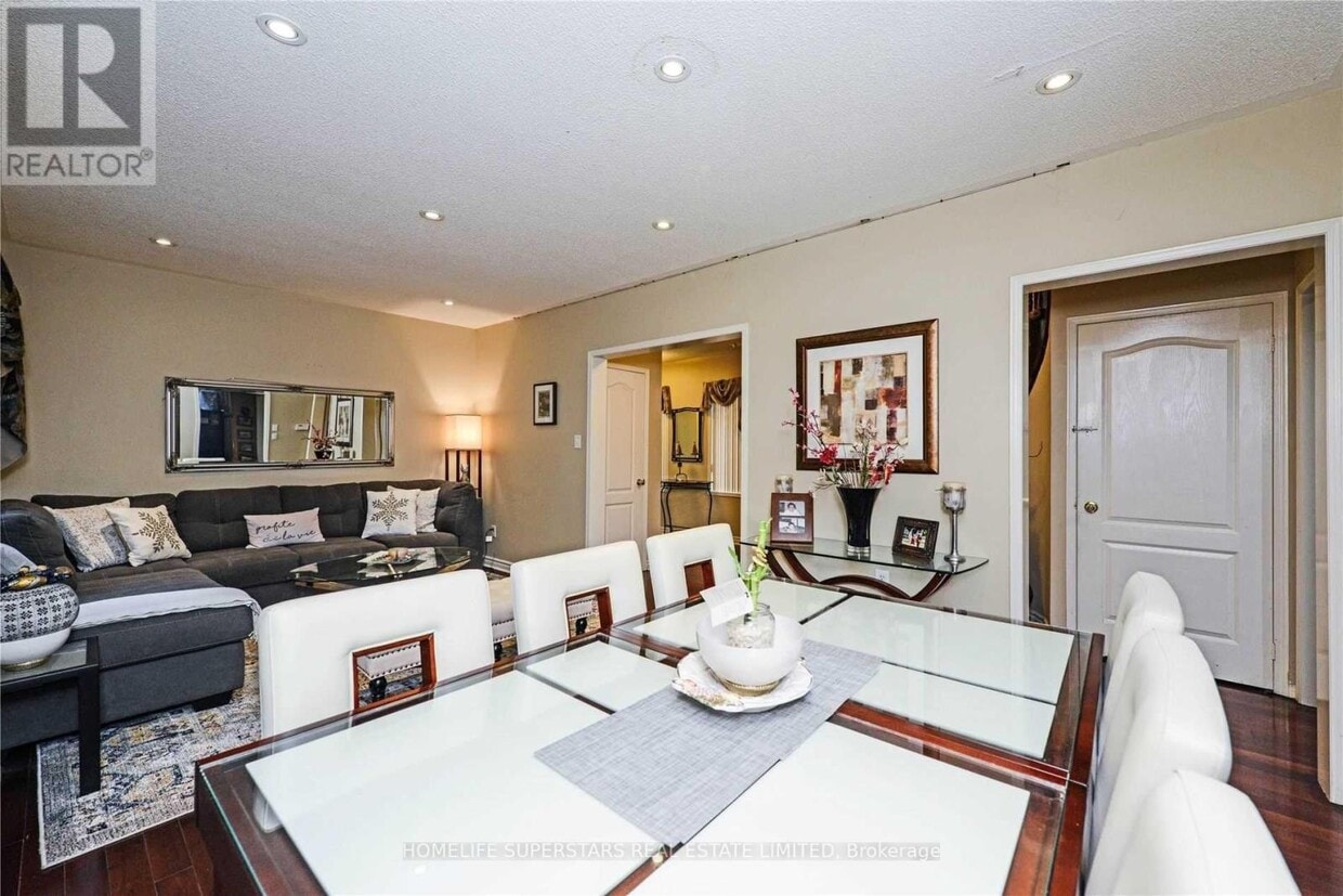 Photo principale - 15 Gold Hill Rd