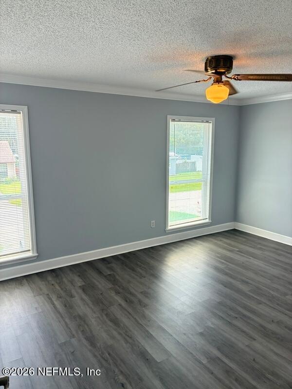 Building Photo - 1202 Westdale Dr